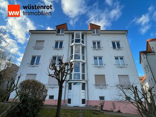 3 Zimmer Wohnung mit Balkon und wundervollem Ausblick in Friedberg