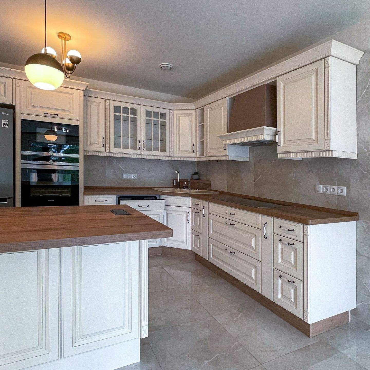 Familienfreundliche 5-Zimmerwohnung mit 2 Balkone, Garage und großen Garten - Foto 1