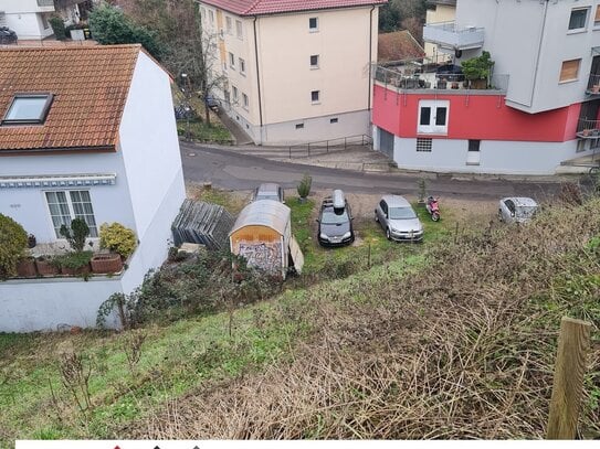 622qm Baugrundstück, 3 Vollgeschosse + DG möglich, Garten in Hanglage mit herrlicher Aussicht