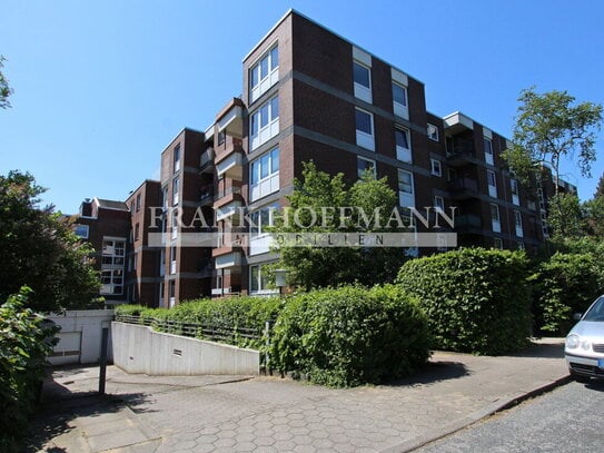 Charmante 2 Zimmer Wohnung mit sonnigem Balkon und Tiefgaragen-Stellplatz in Hamburg-Hummelsbüttel