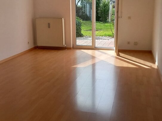 2-Zimmer-Wohnung mit Garten und Garage in Ingolstadt-Gerolfing