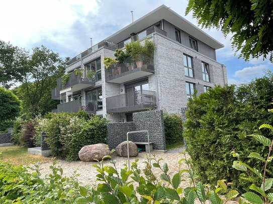 Stilvolle Terrassenwohnung mit Tiefgaragenstellplatz.