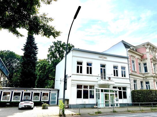 Wohn- und Geschäftshaus - zuletzt als Kanzlei genutzt - mit Balkon und Dachterrasse zu verkaufen