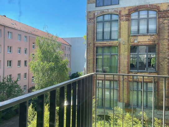 Gut geschnittenes Neubau-Mikroapartment mit Südwestbalkon und Keller in angesagter Lage