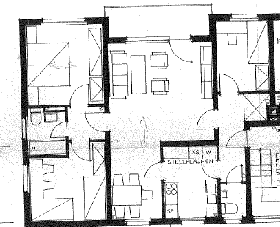 GERÄUMIGE ERDGESCHOSSWOHNUNG mit Tageslichtbad, Balkon, sep. WC, schönem Wohnzimmer mit Essbereich