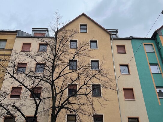 Helle 2 Zimmerwohnung in der Südstadt