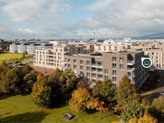 Über den Dächern Frankfurts: 3-Zimmer-Wohnung mit Loggia und Stadtblick