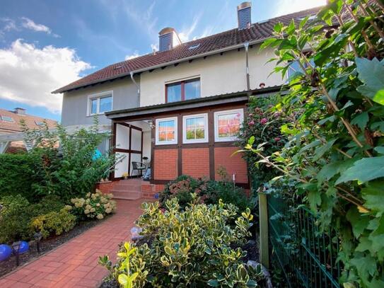 GEMÜTLICHES REIHENMITTELHAUS IN GROSSBURGWEDEL