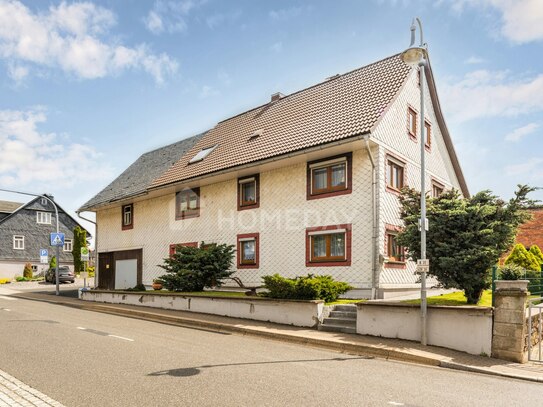 Einziehen und Wohlfühlen - Ansprechendes Einfamilienhaus mit Garten, Kamin und Keller