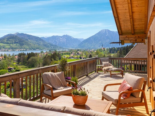 Landhausvilla mit phantastischem Panoramablick über den Tegernsee