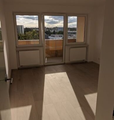 4 Zimmer * WG geeignete * Firmenwohnung *Unterschleißheim