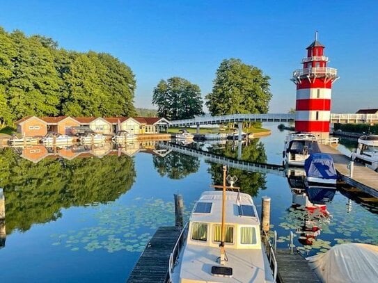 Reizendes Inselhaus in bester Lage im Hafendorf Rheinsberg