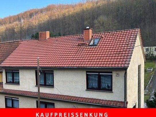 Einfamilien- oder Mehrgenerationenhaus mit großem Grundstück!