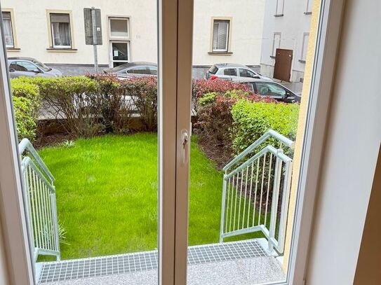 4-Zimmer-Whg. mit Gartenanteil im NEU sanierten Mehrfamilienhaus!