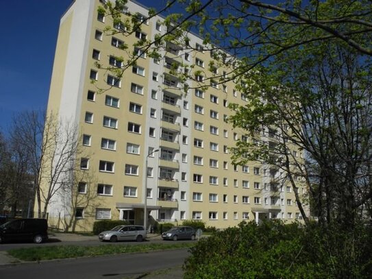 4 Raum Wohnung , 72 qm , mit Balkon