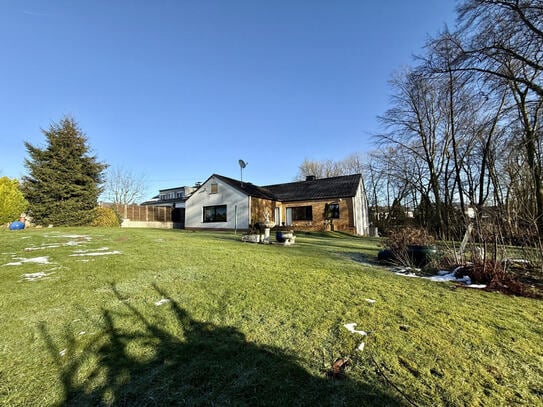 Fröndenberg-Ardey: Freistehendes Wohnhaus mit Gartenoase am Ende einer Sackgasse!