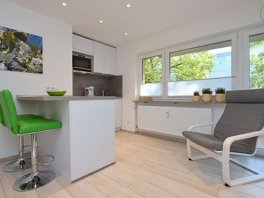 Modern möbliertes Apartment mit Balkon und TG-Stellplatz in Sindelfingen