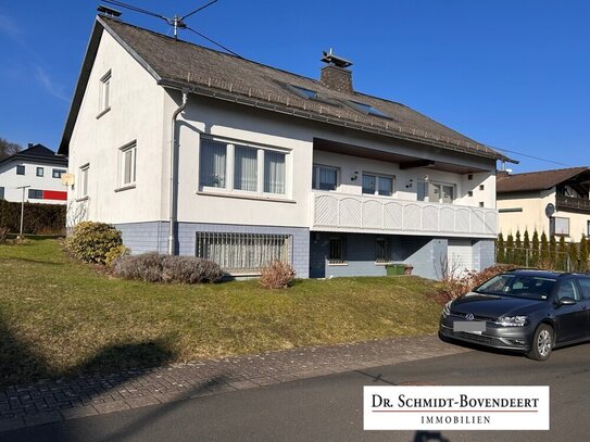 Familienfreundliches Wohnhaus mit großem Garten in Westernohe wartet auf neue Bewohner.