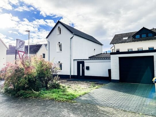 ein Fall für Zwei - pfiffiges Drei-Zimmer Haus in Höhenlage von Bonn-Beuel