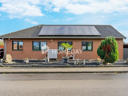 Moderner Bungalow mit großzügigem Raumangebot, Garten und nachhaltiger Ausstattung in ruhiger Lage