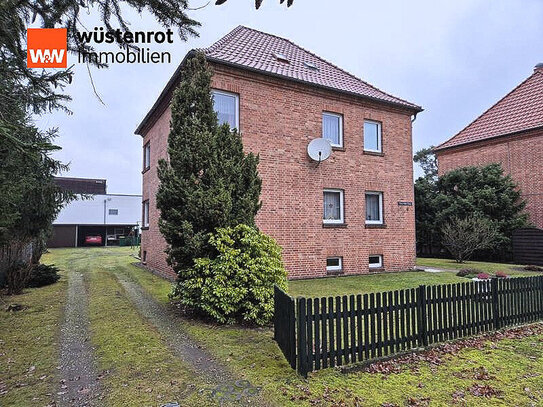 Gepflegtes Stadthaus mit Keller - Übergabe mietfrei möglich