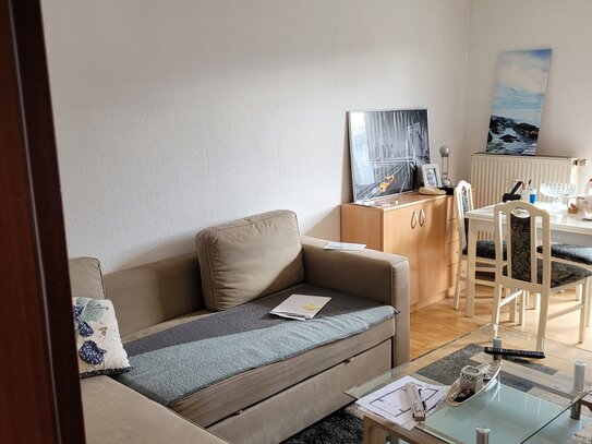 helle 1-Zi-Wohnung - direkt am Ahnepark - mit EBK, Stellplatz, Keller u. Balkon