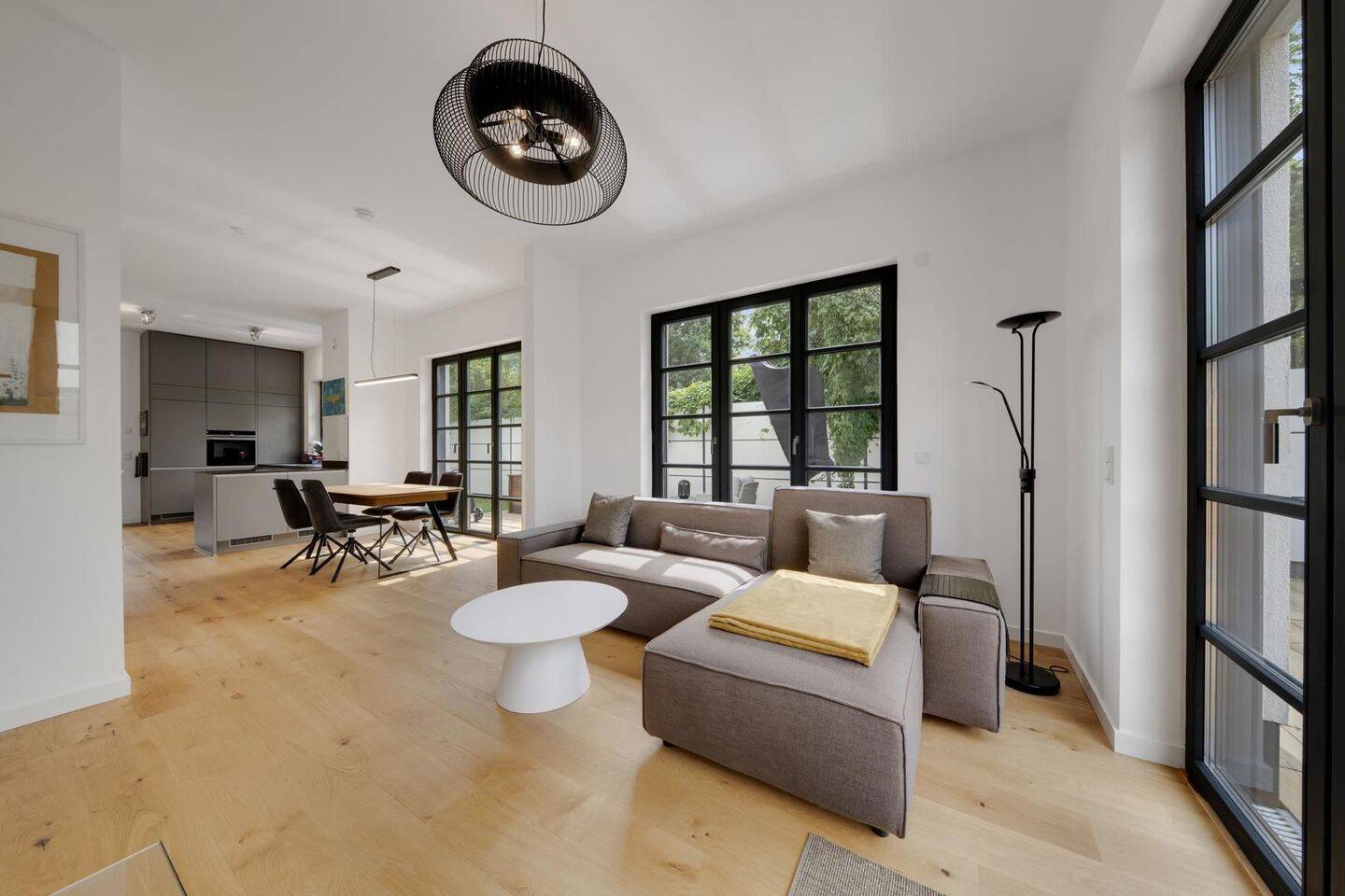 157 | Modernes, möbliertes Zweistöckiges Haus in Adlershof - Foto 1