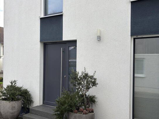 Verkaufe modernes Einfamilienhaus A+ von privat