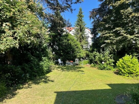 Wohnung 65qm, 2 Zimmer, Balkon, Parkplatz