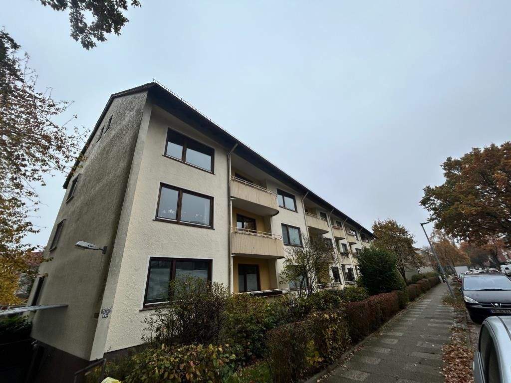 3 Zimmerwohnung mit Loggia in Schwachhausen. Käufer provisionsfrei.