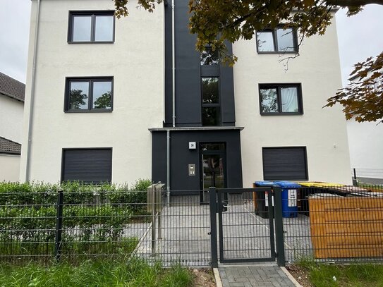 großzügige Dachgeschosswohnung mit Terrasse