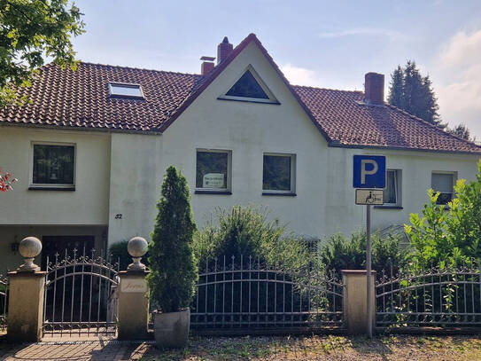 Großzügiges Mehrfamilienhaus in Bad Pyrmont, Oesbergstr. 52 - idyllische Lage am Waldrand