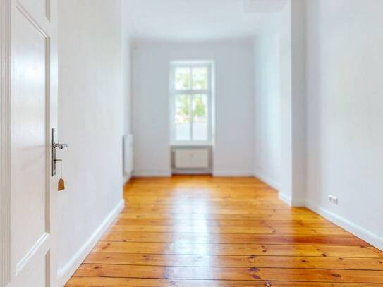 Charmante Altbauwohnung mit Balkon und Dielen