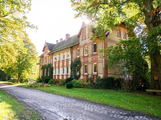 Mehrfamilienhaus im Herzen des Waldes - Ruhe und Natur pur