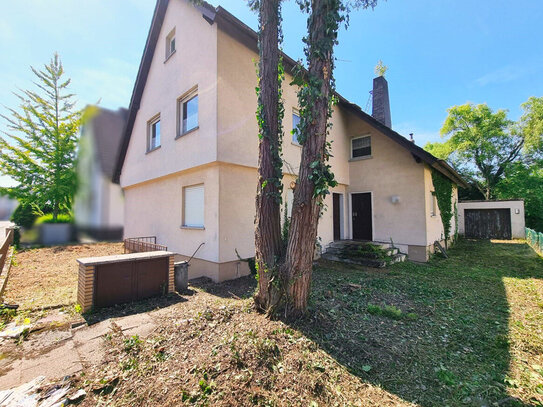 Einfamilienhaus mit Einliegerwohnung in schöner Lage zum Grundstückspreis