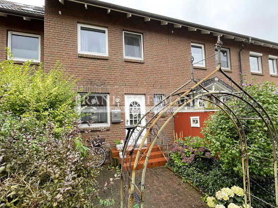 Großes Reihenmittelhaus mit zwei Bädern und Carport in attraktiver Lage von Bad Bramstedt