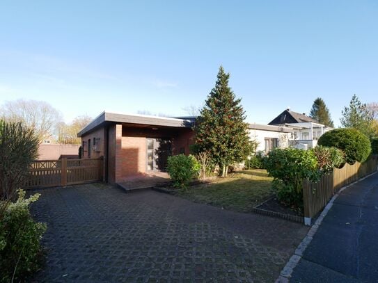 Kleiner Bungalow in ruhiger Wohnstraße