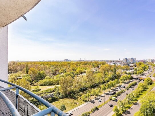 Bezugsfreie 2-Zimmer-Wohnung mit Aussicht in Alt-Friedrichsfelde