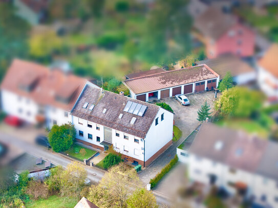 7-Parteienhaus mit Garagenhof auf großzügigem Anwesen in naturnaher Lage von Zirndorf