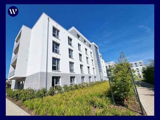 2 Zimmer-Apartment Nähe FH: Möbliertes Wohn- und Schlafzimmer, Einbauküche + Duschbad, Aufzug