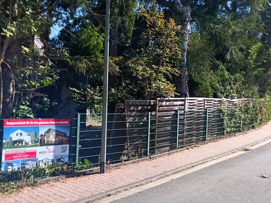 Neubau: Energiespar- Doppelhaushälfte mit Garten in bester Lage von Usingen !!!