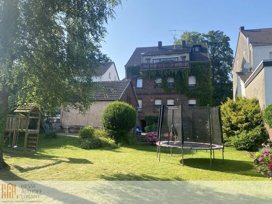 Idyllisches Wohnjuwel im Herzen von Wickede (Ruhr) - Mehrfamilienhaus mit verzaubertem Garten