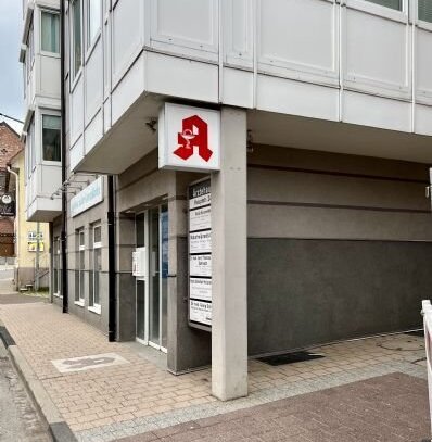 131 m² Ladengeschäft, Büro od. Praxisfläche im EG zu verkaufen, in zentraler Lage, Hauptstraße 24 * 78112 St.Georgen