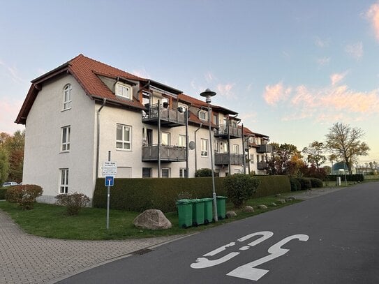 "Bezugsfrei nach Vereinbarung" - Sonnige DG-Wohnung mit Balkon, in idyllischer und grüner Wohnlage, in Klein Schulzendo…