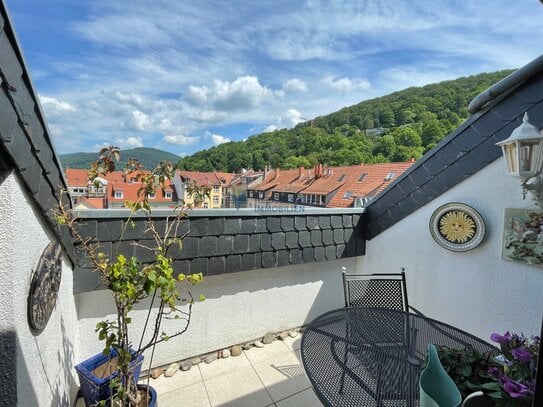 Viel Sonne in der Heidelberger Weststadt mit Fahrstuhl, Tiefgaragenstellplatz und 2 Dachterrassen!