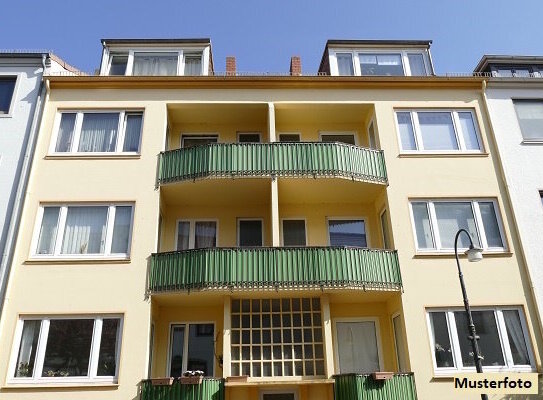 4-Zimmer-Wohnung nebst Balkon