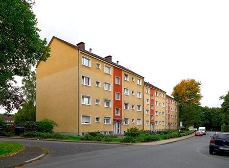 Bei VIVAWEST die Sonnenstrahlen auf dem eigenen Balkon genießen.