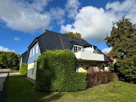 Idyllisch gelegene Eigentums- oder Ferienwohnung mit Balkon im Ostseebad Prerow