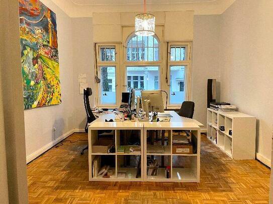 Fixed Desk im Altbau - Büro Nähe Ku'damm - ruhig & lichtdurchflutet - All-in-Miete