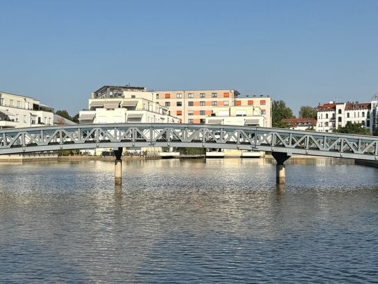 **SCHÖNER WOHNEN** AM TEGELER HAFEN - SONNIGE 2-3 Zi WOHNUNG MIT BALKON/LOGGIA & WASSERBLICK